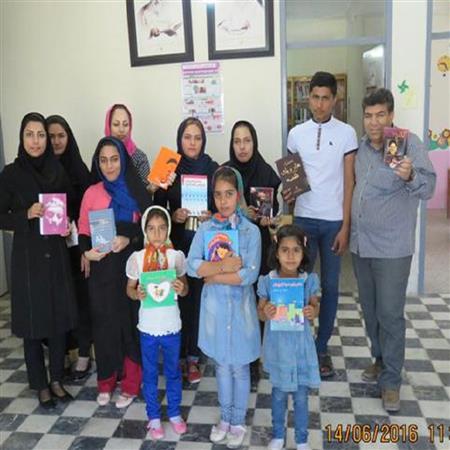 نشست کتابخوان کتابخانه ای